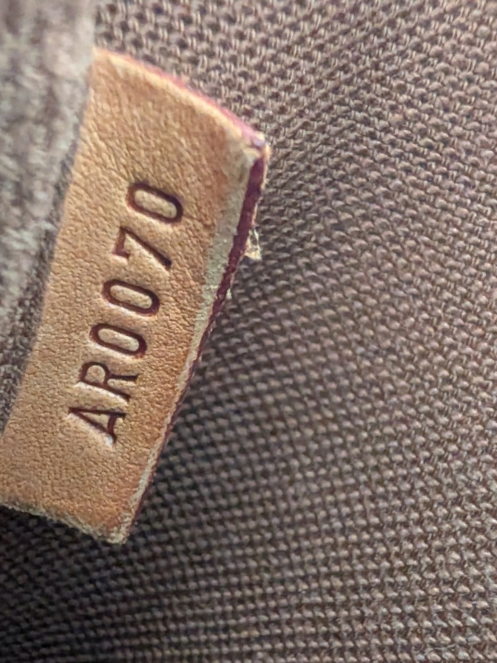 Louis Vuitton Vintage Brown Monogram Pochette - Picture 9 of 9